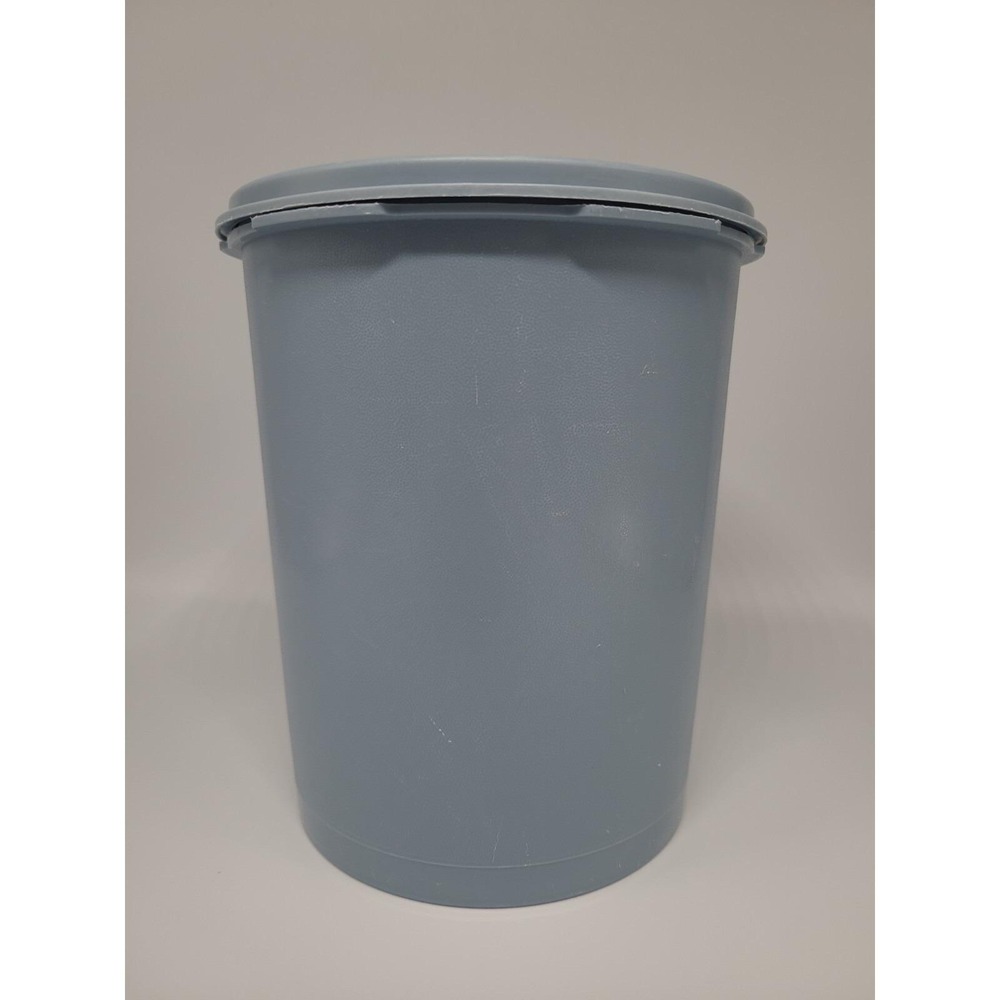 Vintage Tupperware Servailer Canister In Country Blue
